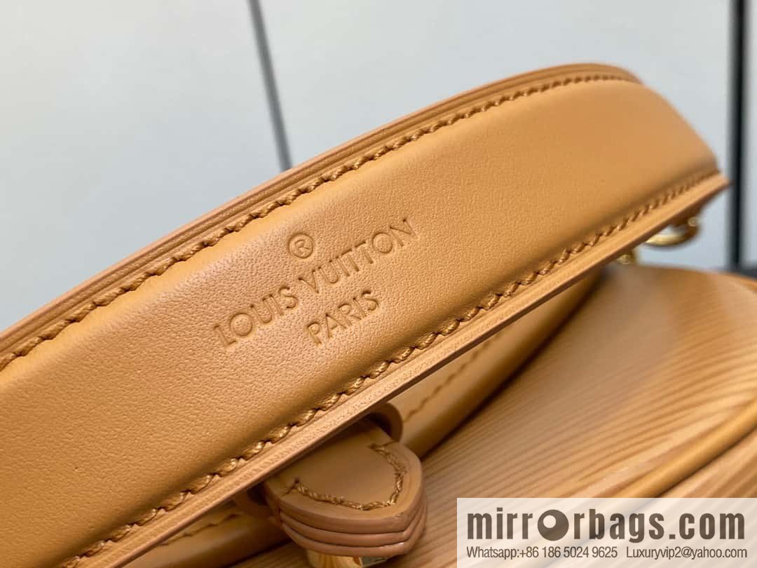 [Original order boutique] M23471 caramel color M23469 epi saddle bag series SAUMUR BB handbag