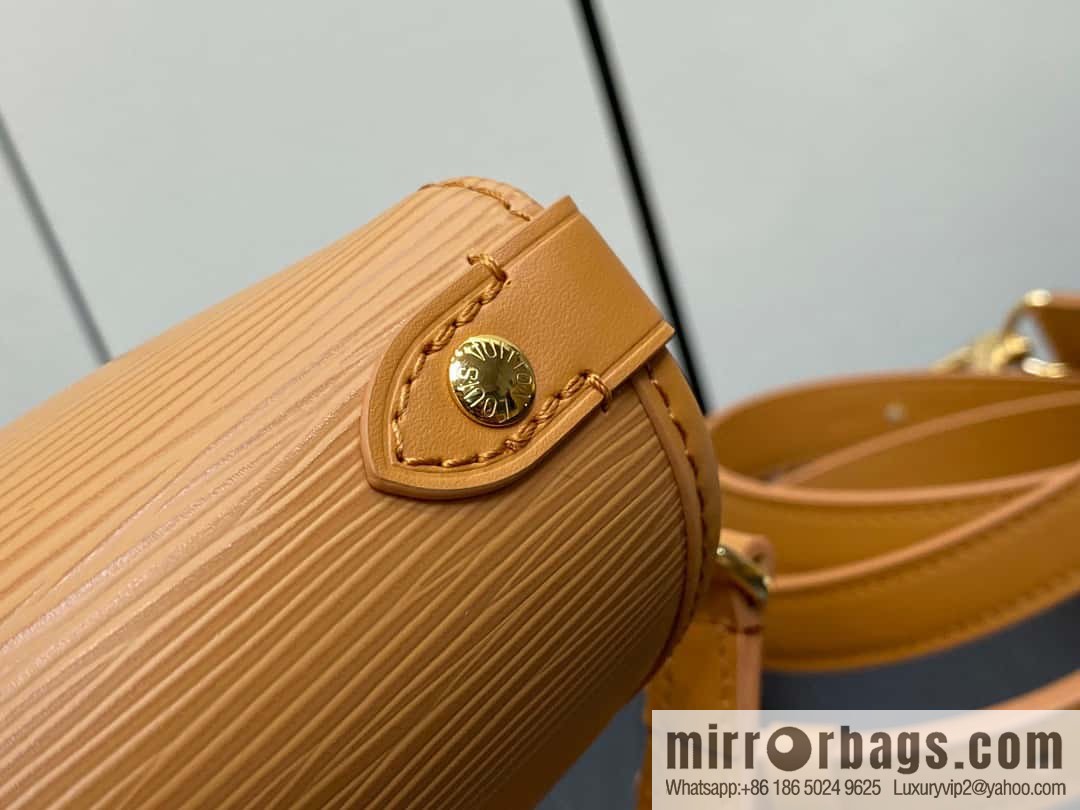 [Original order boutique] M23471 caramel color M23469 epi saddle bag series SAUMUR BB handbag