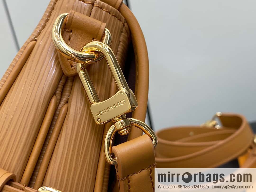 [Original order boutique] M23471 caramel color M23469 epi saddle bag series SAUMUR BB handbag