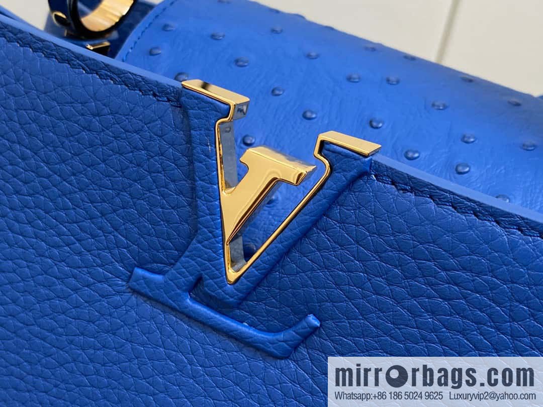 [Original order boutique] M81409 blue ostrich, full leather cap that English series Capucines small handbag