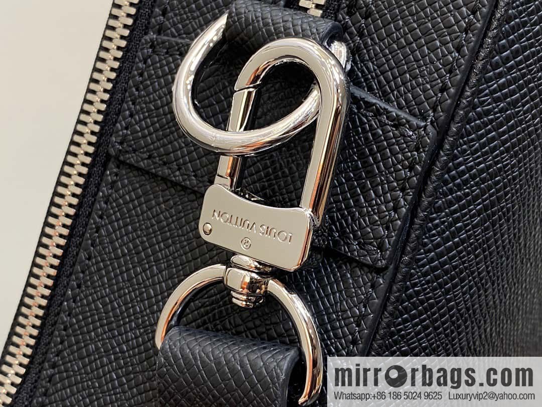 [Original order boutique] M30967 black full leather cross pattern briefcase series, this Voyage large briefcase