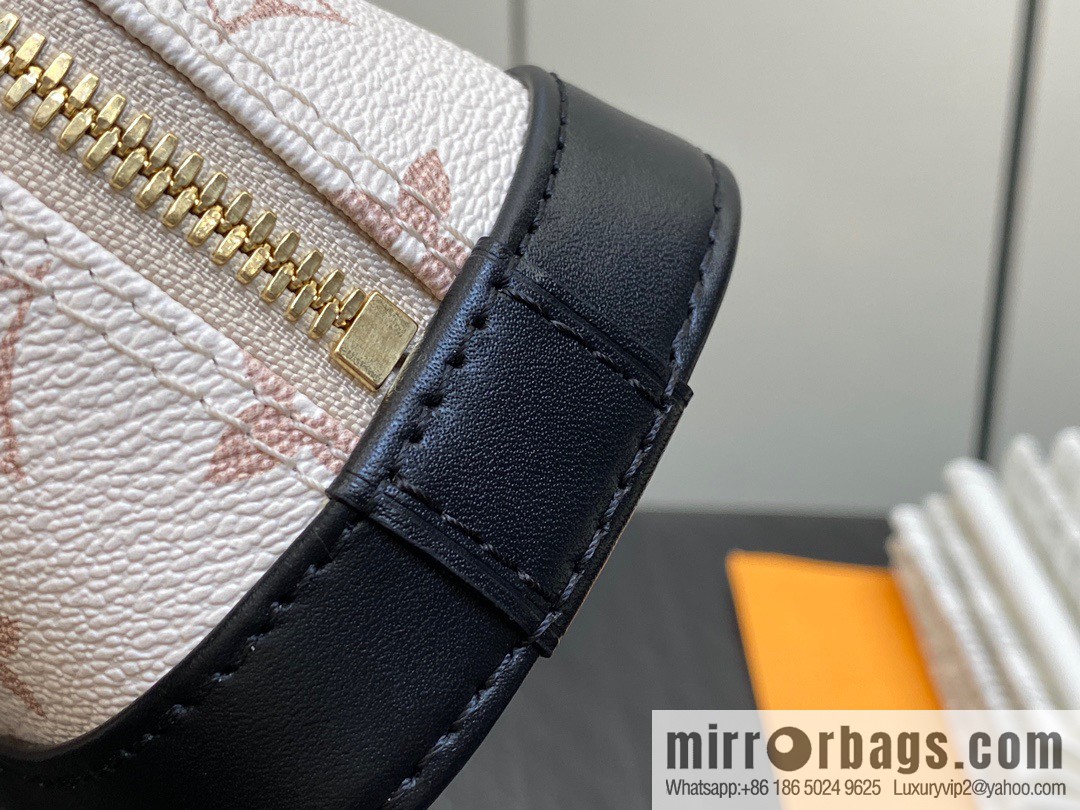 [Original single boutique] M82717 white flower mini shell bag series New launch Nano Alma handbag