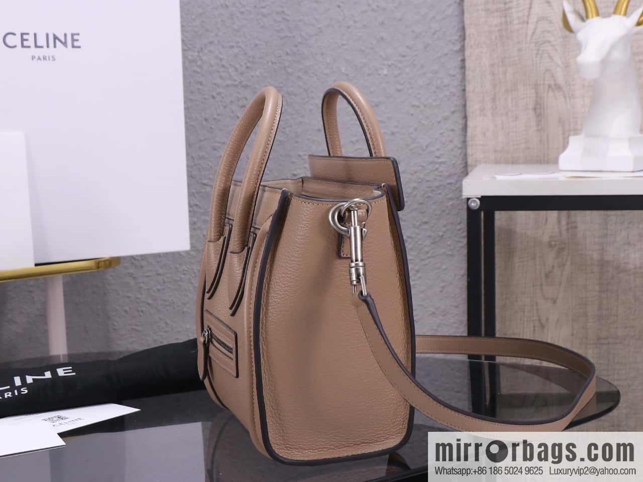 [Premium quality, all-steel hardware] Celine nano Luggage smiley face bag, model 168243