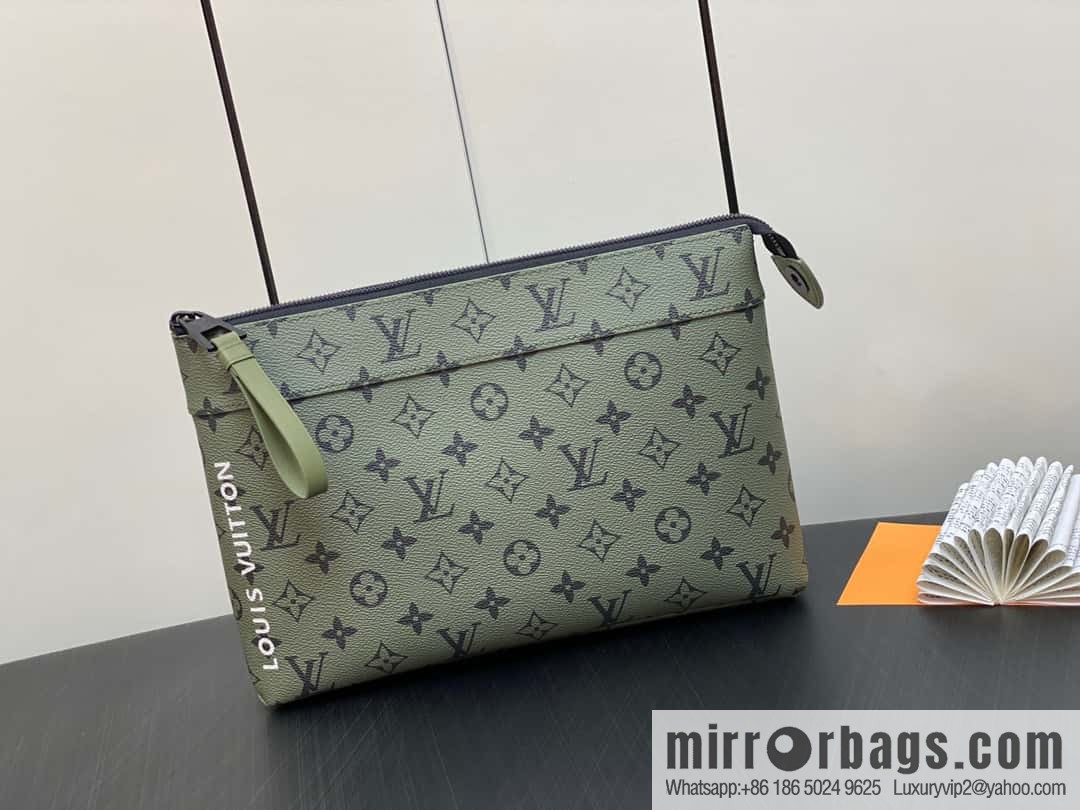 [Original order boutique] M82008 green flower clutch bag series Pochette Voyage Souple clutch bag Keepall Bandoulière 25 handbag