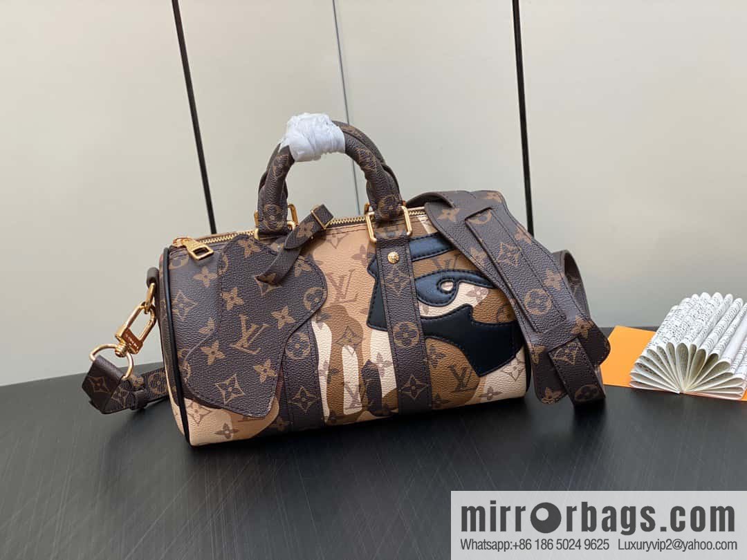 [Original order boutique] M46678 monogram men's bag pillow bag series Keepall Bandoulière 25 handbag