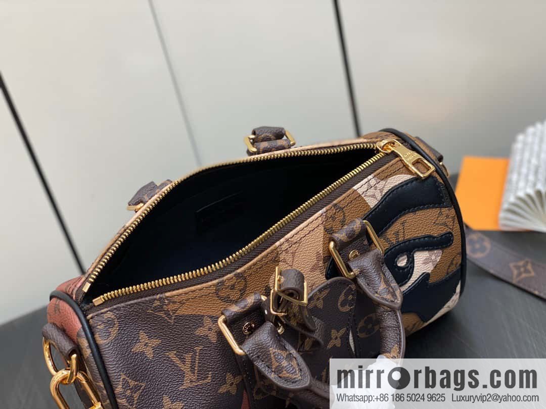 [Original order boutique] M46678 monogram men's bag pillow bag series Keepall Bandoulière 25 handbag
