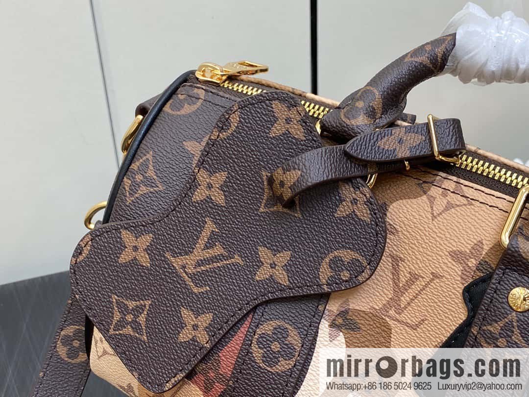[Original order boutique] M46678 monogram men's bag pillow bag series Keepall Bandoulière 25 handbag