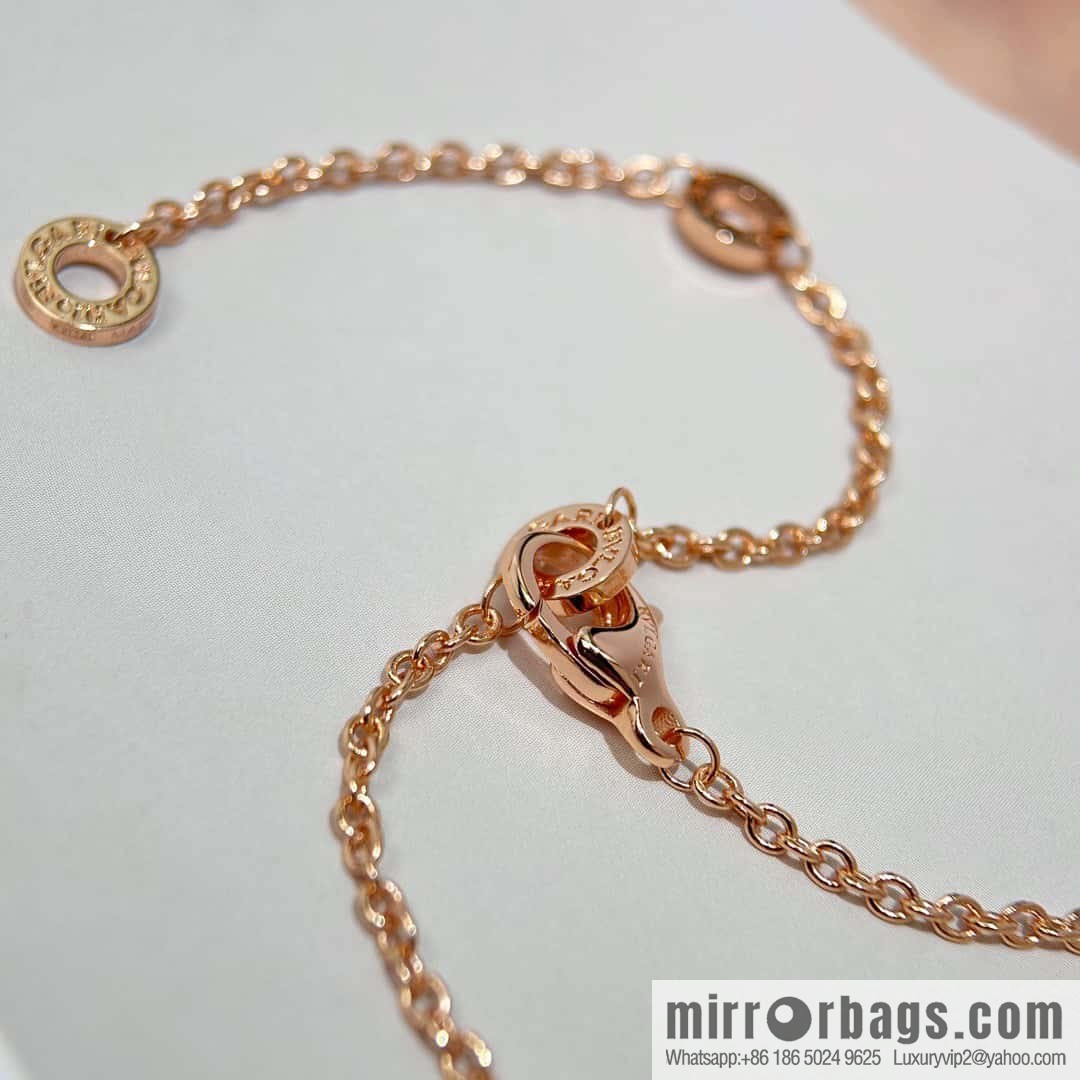 ❗️New ❗️ ☀ BVLGARI Red Diamond Round Cake Necklace  ☀️