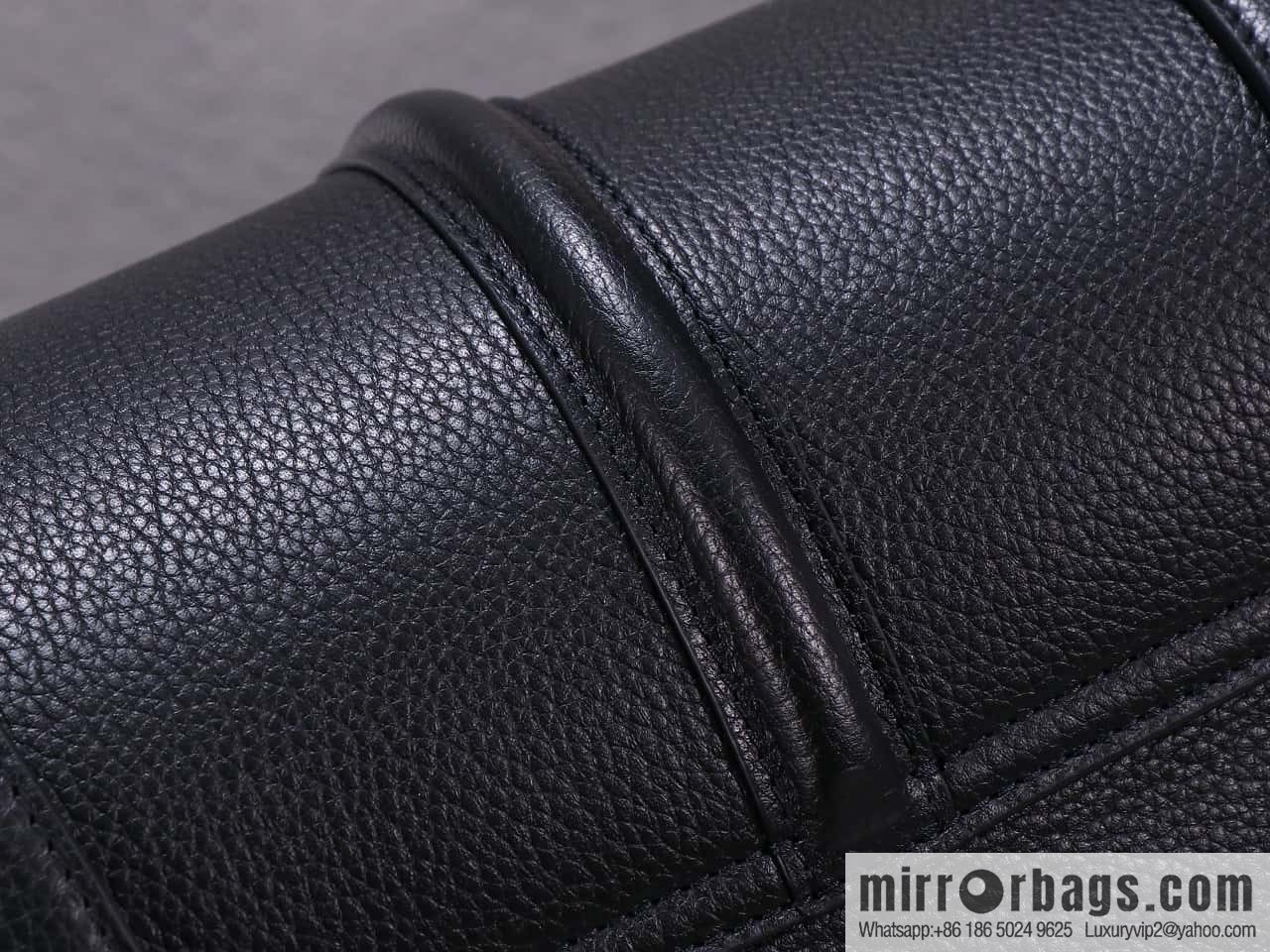 [Premium quality, all-steel hardware 】 𝗖𝗘𝗟𝗜𝗡𝗘 | SOFT 16 medium, model: 195543