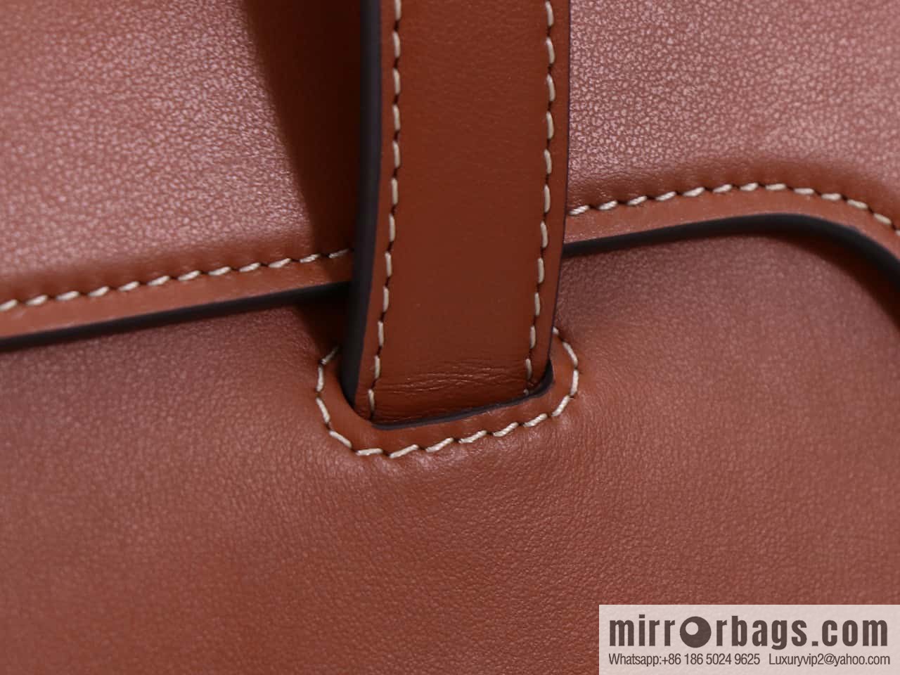 [Premium quality, all-steel hardware 】 𝗖𝗘𝗟𝗜𝗡𝗘 | SOFT 16 medium, model: 195543