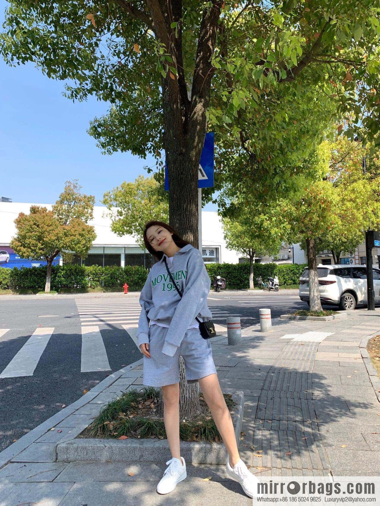 [Premium quality, all-steel hardware 】 𝗖𝗘𝗟𝗜𝗡𝗘 | 𝗧𝗥𝗜𝗢𝗠𝗣𝗛𝗘 𝗠𝗜𝗡𝗜 Arc de Triomphe mini crossbody bag model: 101513
