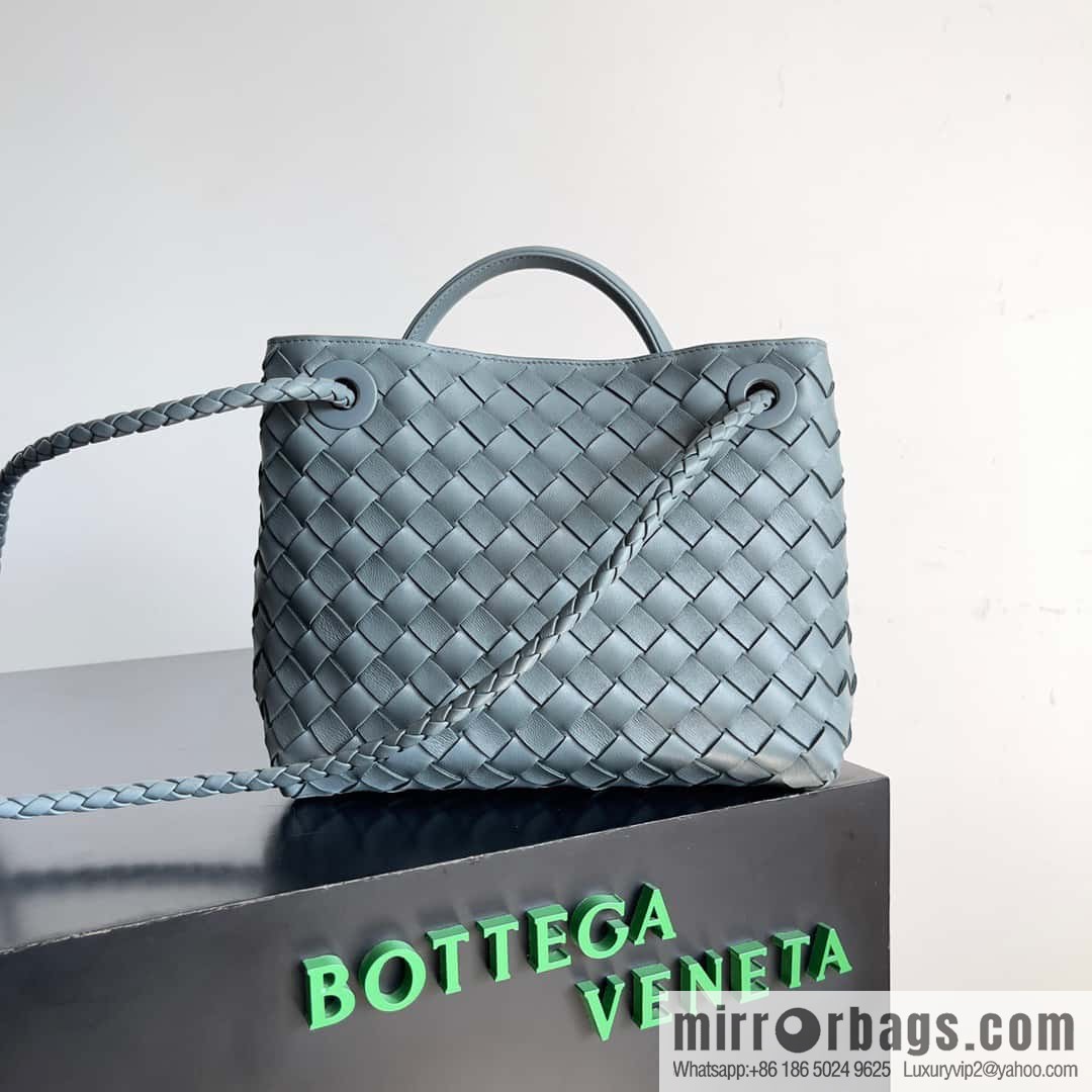BV Bottega Veneta2023 new Andiamo small, model number: 743568 slate gray