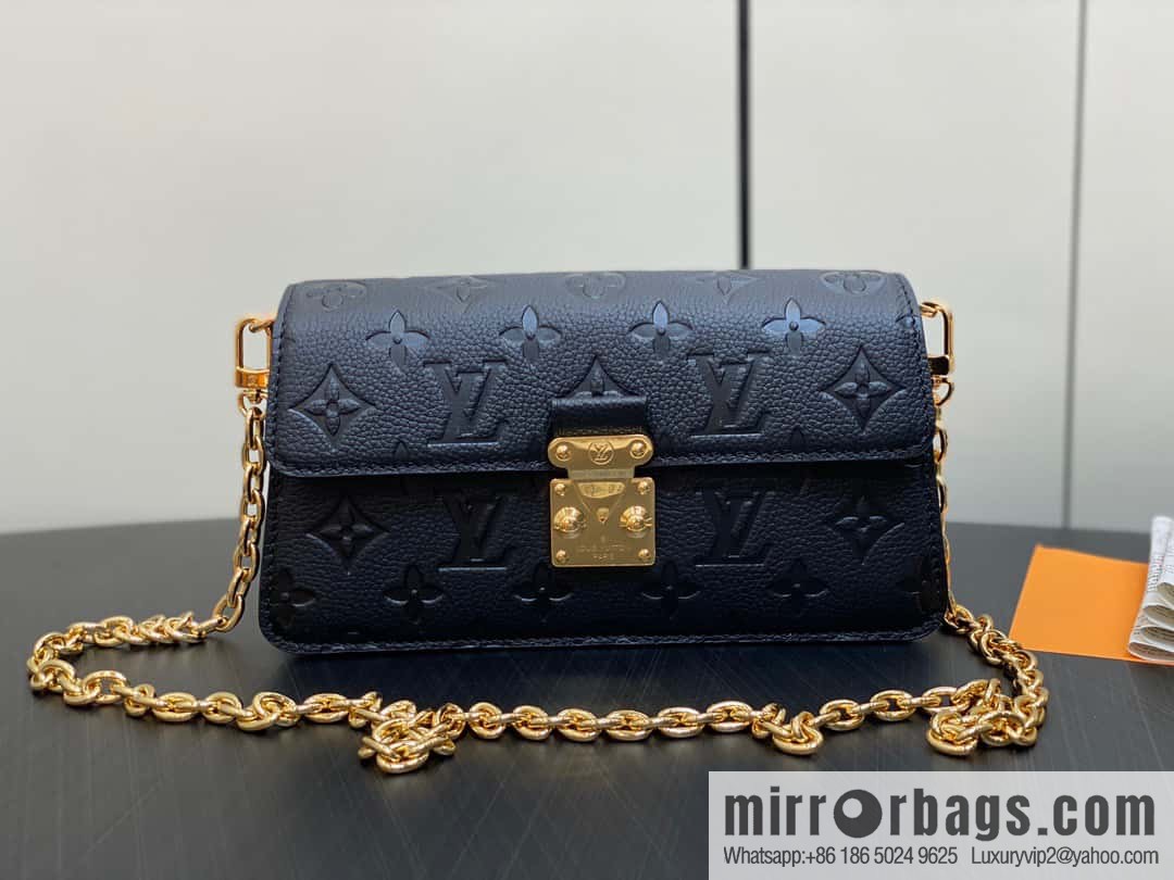 [Original single boutique] M82637 black full leather embossed chain bag series Wallet On Chain Metis chain strap handbag M82836 82637