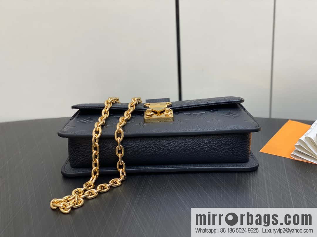 [Original single boutique] M82637 black full leather embossed chain bag series Wallet On Chain Metis chain strap handbag M82836 82637