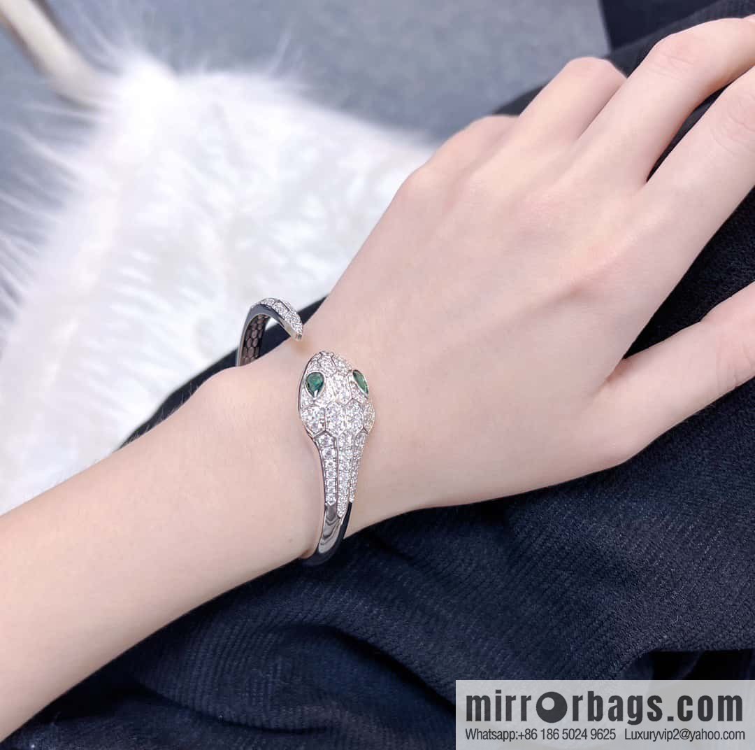 ❗️Popular ❗️ ☀️ Bulgari BVLGARI latest series SERPENTI snake head bracelet  ☀️