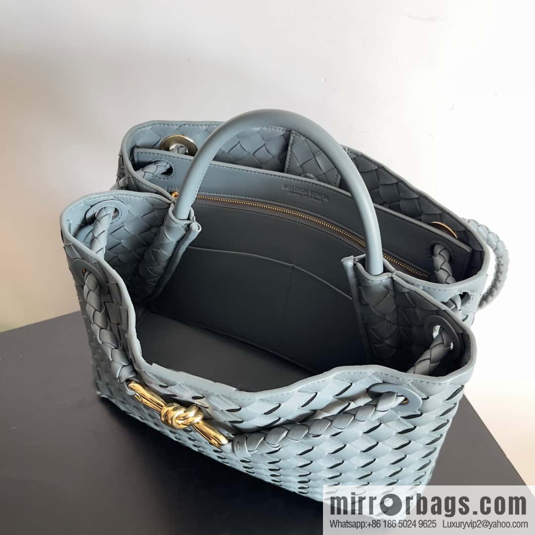 BV Bottega Veneta2023 New Andiamo woven handbag, medium, model number: 743572 slate gray