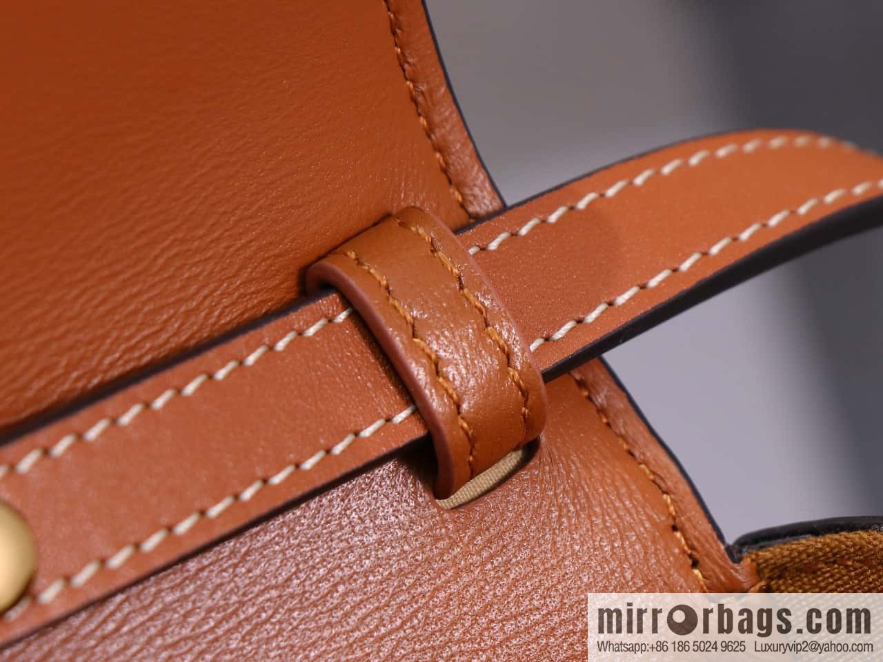 [Premium quality, all-steel hardware 】 𝗖𝗘𝗟𝗜𝗡𝗘 | 𝗧𝗥𝗜𝗢𝗠𝗣𝗛𝗘 𝗠𝗜𝗡𝗜 Arc de Triomphe mini crossbody bag model: 101513