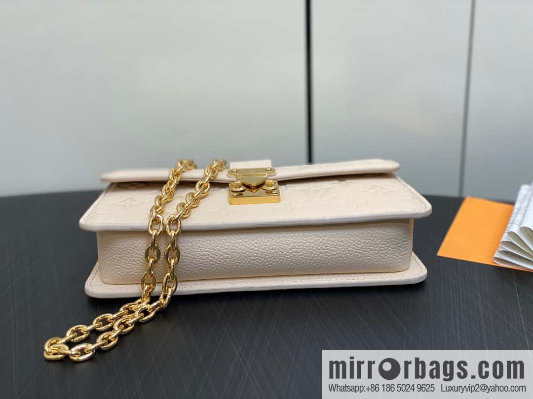 [Original order boutique] M82636 white full leather embossed chain bag series Wallet On Chain Metis chain strap handbag M82836 82637
