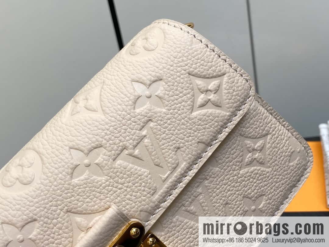 [Original order boutique] M82636 white full leather embossed chain bag series Wallet On Chain Metis chain strap handbag M82836 82637