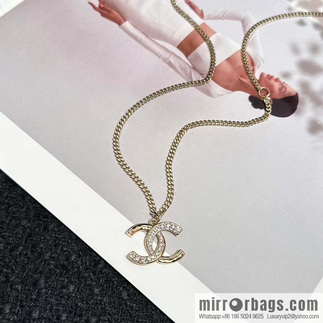 ❗️New ❗️ Chanel necklace ☀️ new ☑️ Chanel half diamond double c necklace ☀️