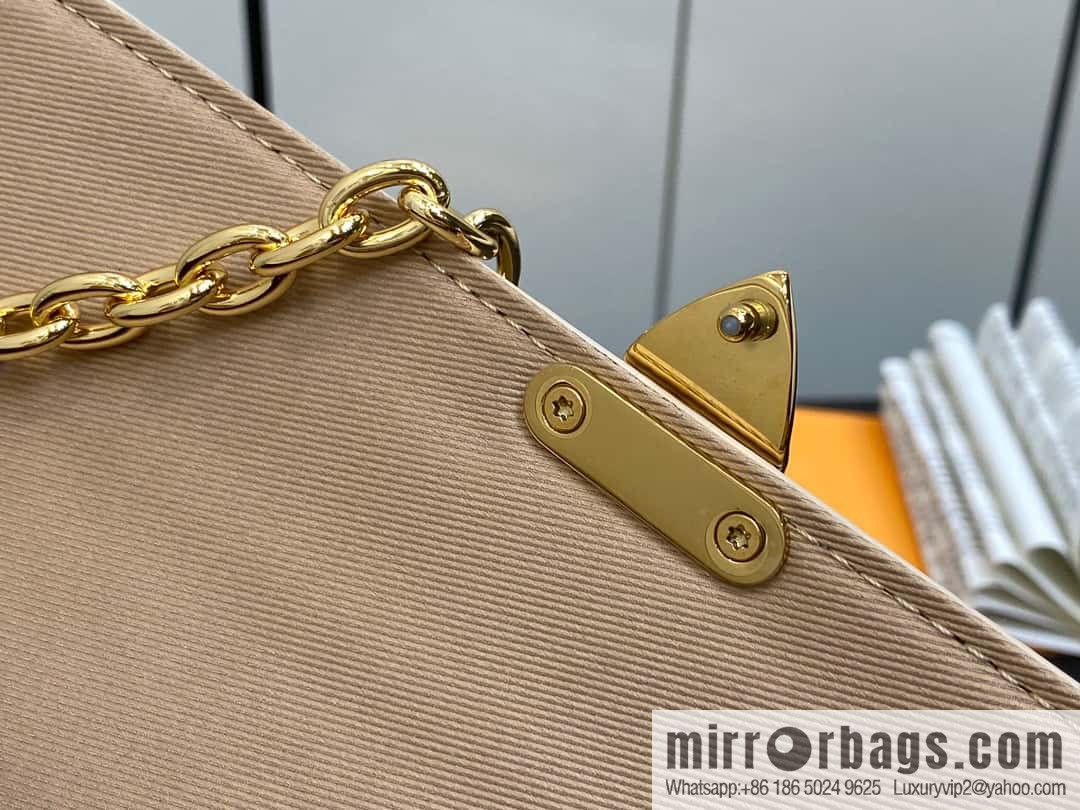 [Original order boutique] M82636 white full leather embossed chain bag series Wallet On Chain Metis chain strap handbag M82836 82637