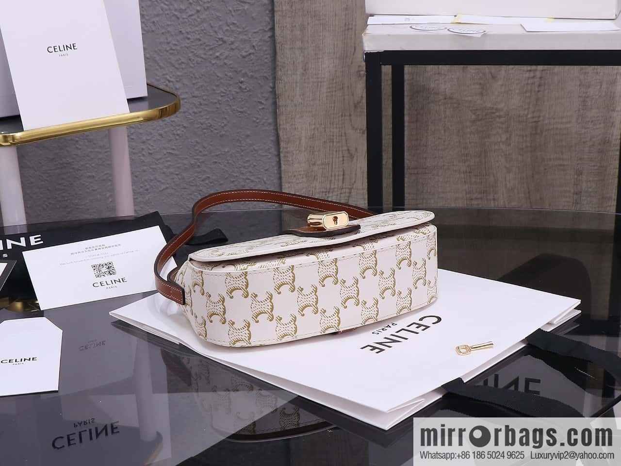 [Premium quality, all-steel hardware 】 𝗖𝗘𝗟𝗜𝗡𝗘 | 𝗧𝗔𝗕𝗢𝗨 𝗖𝗟𝗨𝗧𝗖𝗛 𝗕𝗮𝗴 padlock bag, model: 101593