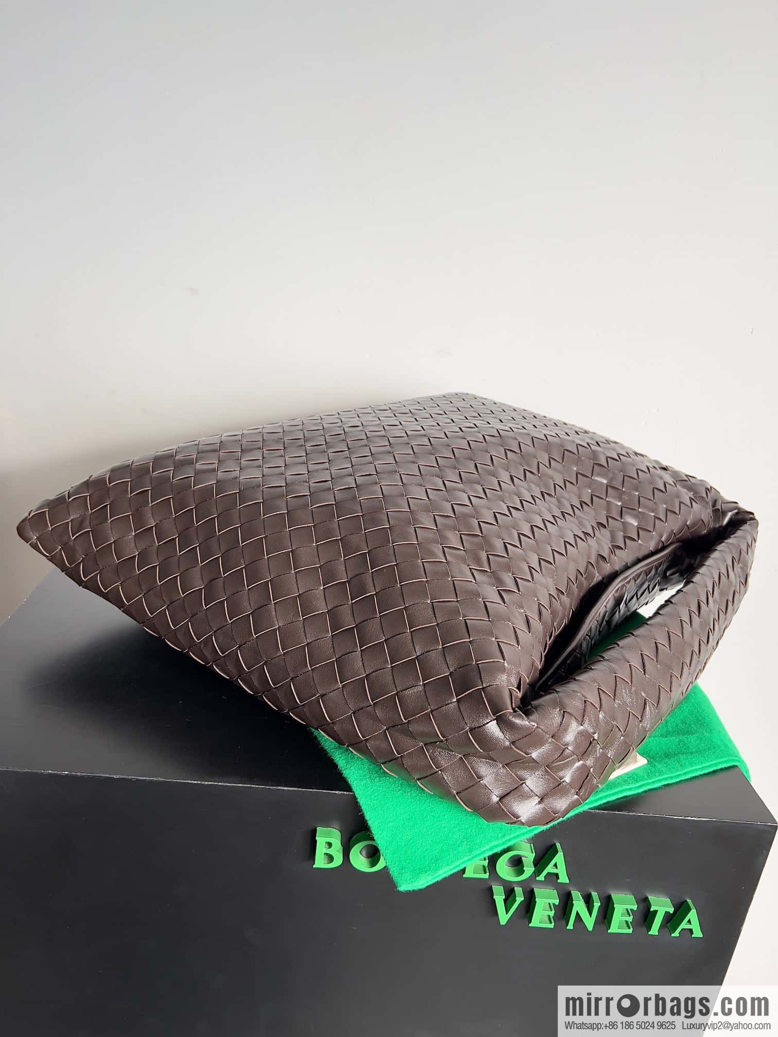 #Bv new large HOP bag, model number: 763970 chocolate color