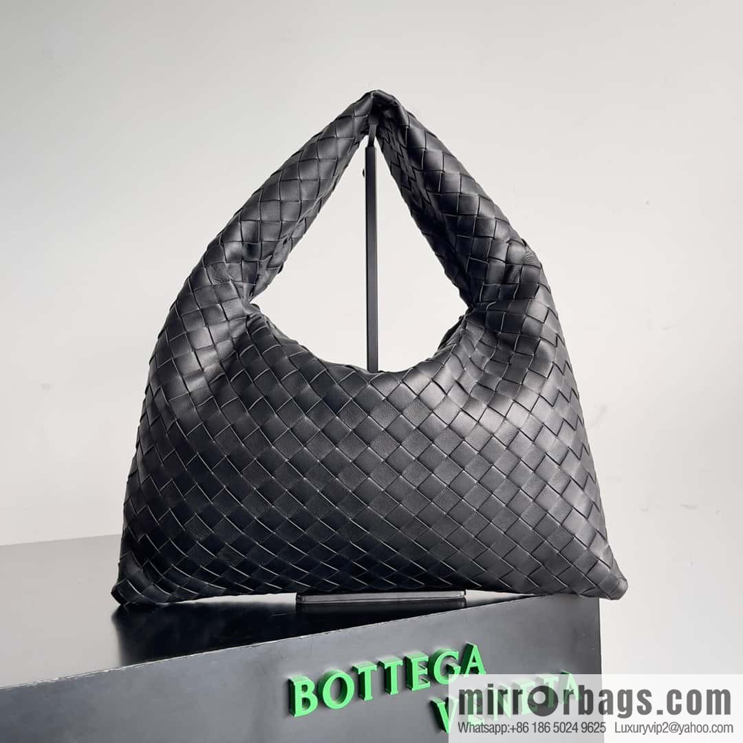 #Bv new small HOP bag, model number: 763966 black