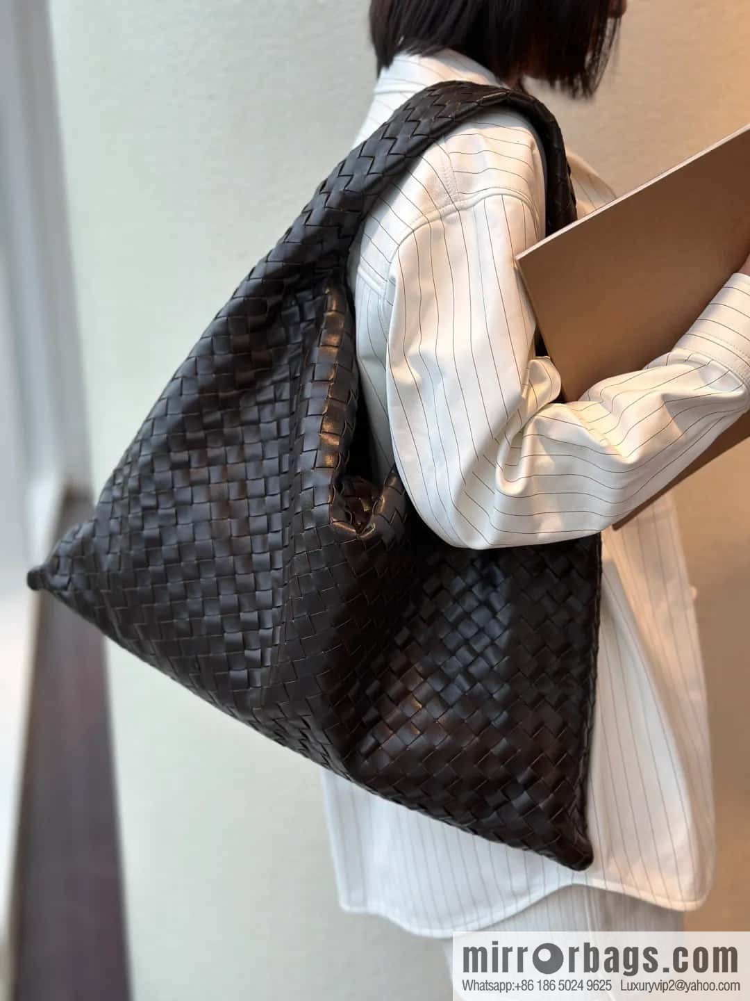 #Bv new large HOP bag, model number: 763970 chocolate color