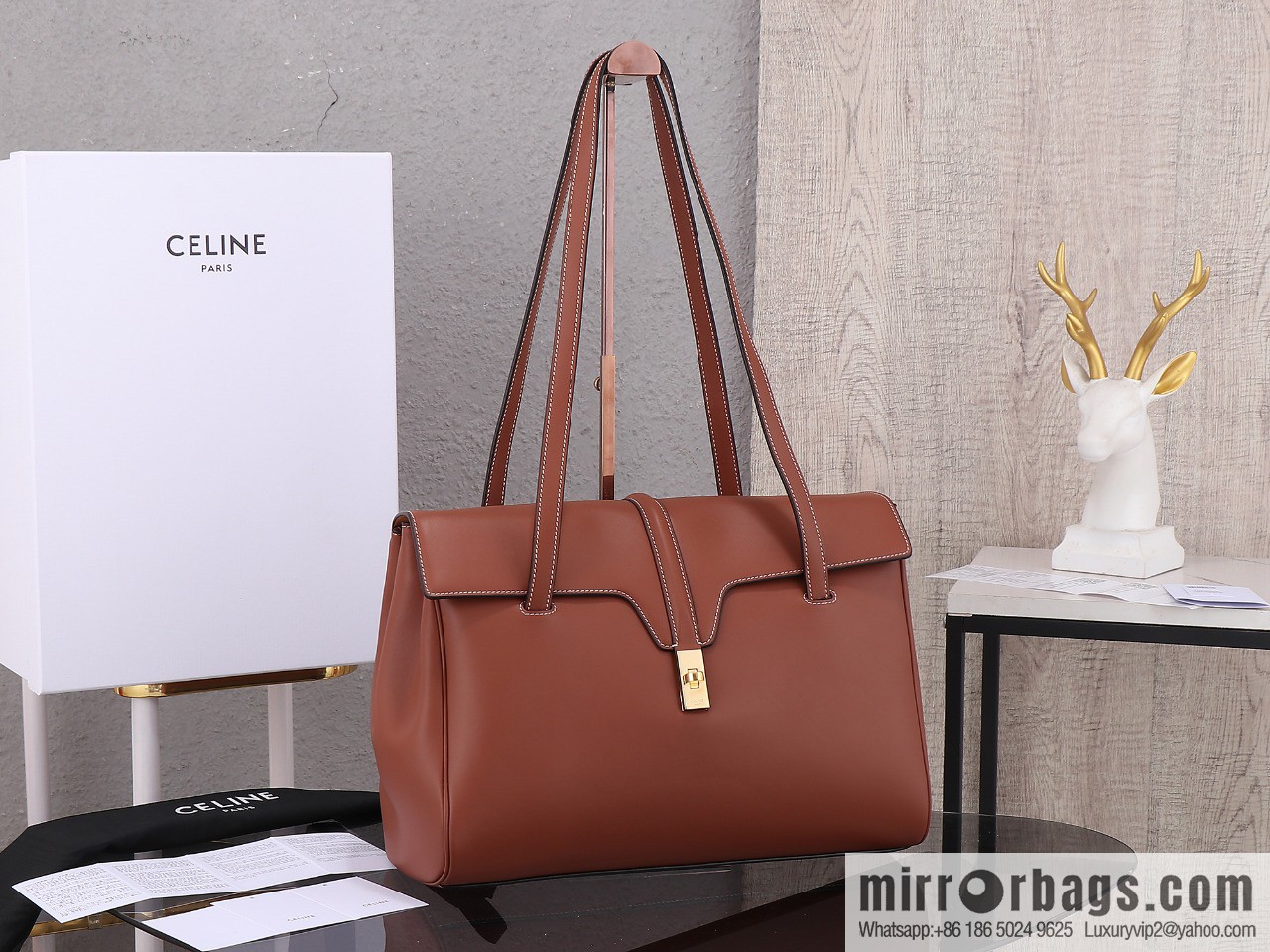 [Premium quality, all-steel hardware] CELINE Soft 16 large, plain beef leather (fabric) soft handbag, number: 194043CR4.04LU