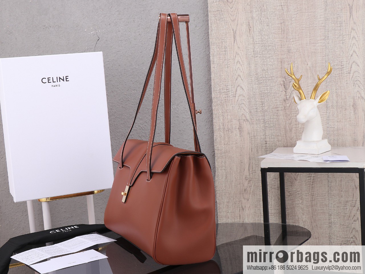 [Premium quality, all-steel hardware] CELINE Soft 16 large, plain beef leather (fabric) soft handbag, number: 194043CR4.04LU