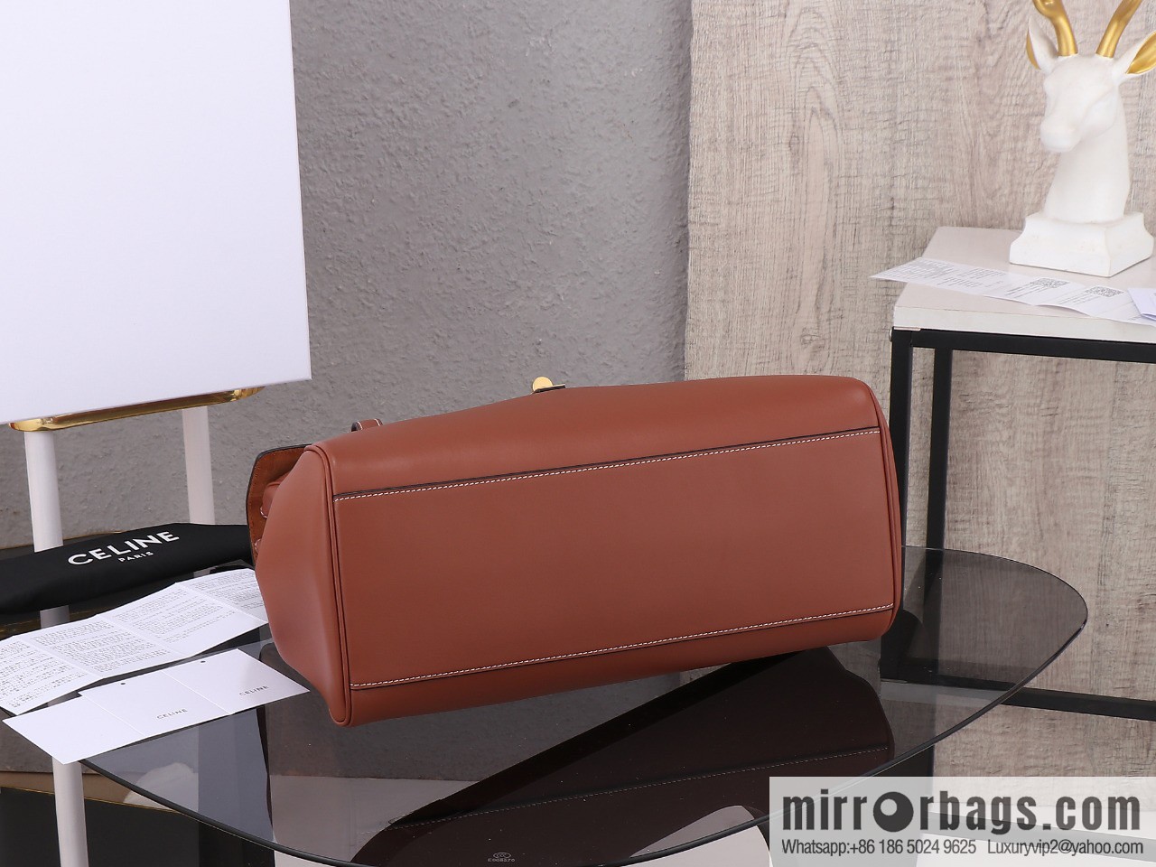 [Premium quality, all-steel hardware] CELINE Soft 16 large, plain beef leather (fabric) soft handbag, number: 194043CR4.04LU