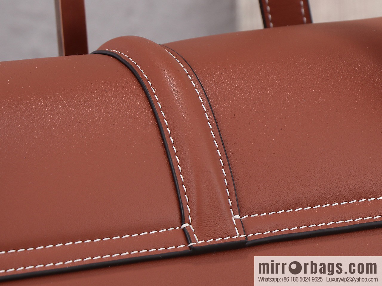 [Premium quality, all-steel hardware] CELINE Soft 16 large, plain beef leather (fabric) soft handbag, number: 194043CR4.04LU