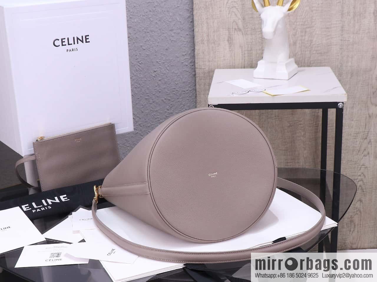 [Premium quality, all steel hardware] CELINE Bucket 16 calfskin bucket bag No.: 195573