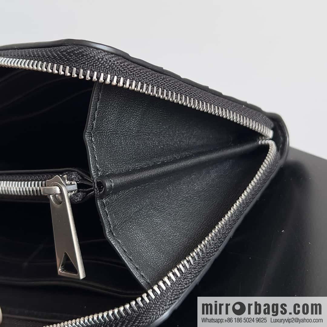 #Bv men's woven wallet model number: 593217 black