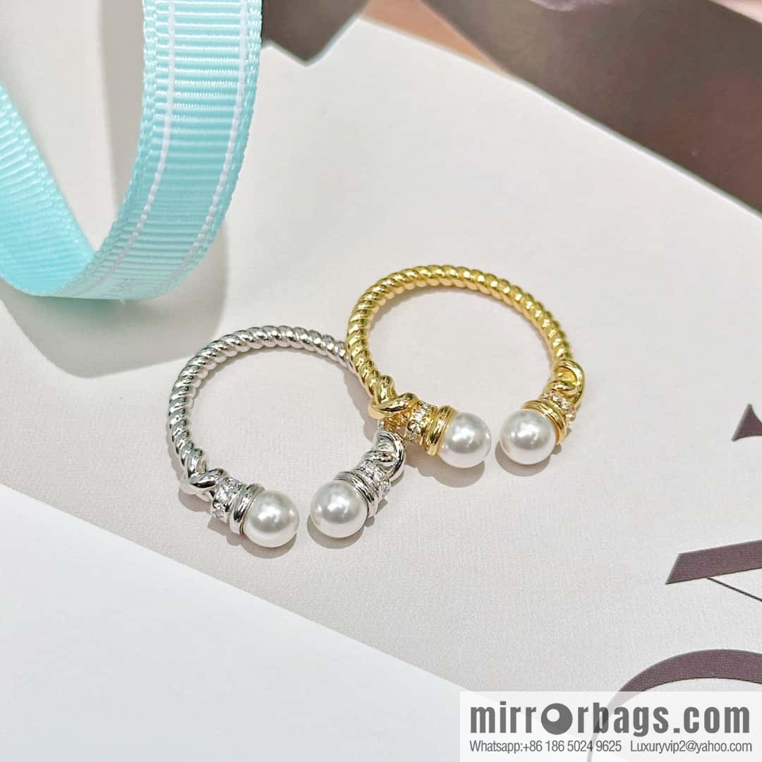 ❗️New ❗️ ☀ Tiffany & Co. Tiffany Twist Pearl Opening Ring ☀️