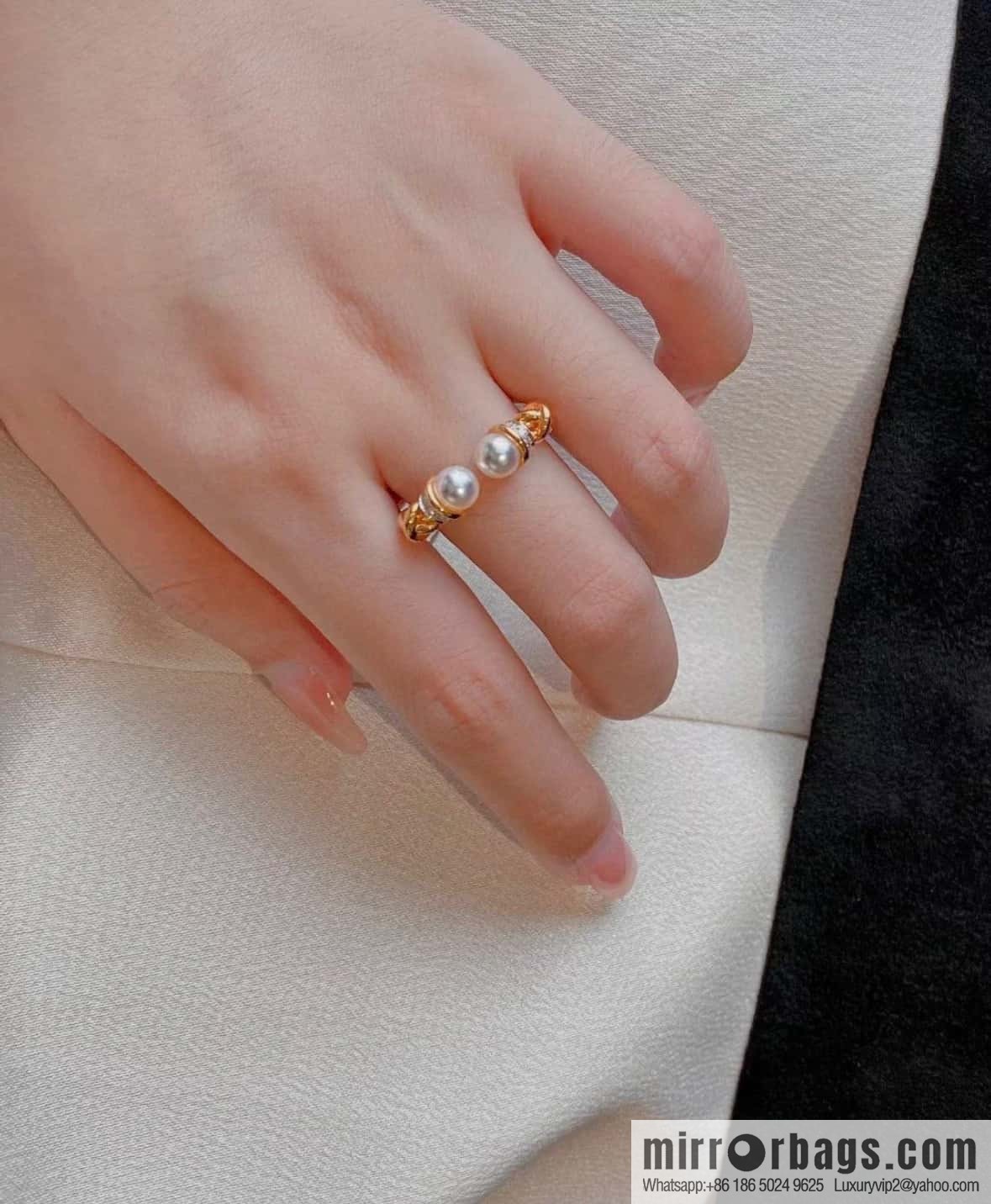 ❗️New ❗️ ☀ Tiffany & Co. Tiffany Twist Pearl Opening Ring ☀️