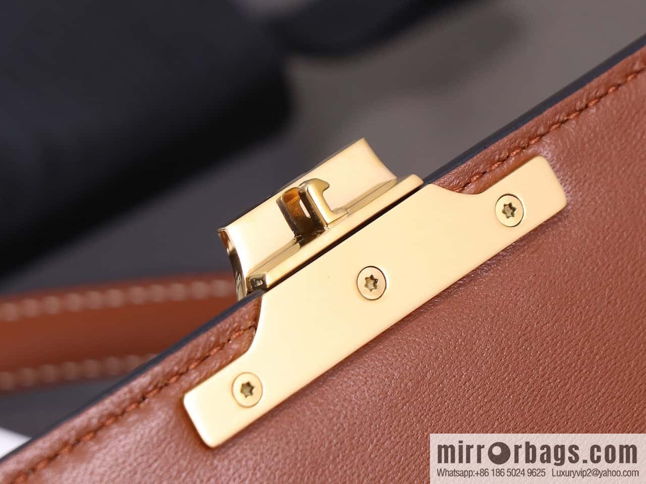 [Premium quality, all-steel hardware] CELIN * New Triomphe Arc de Triomphe armpit bag 2021 spring and summer limited edition, model number: 194142