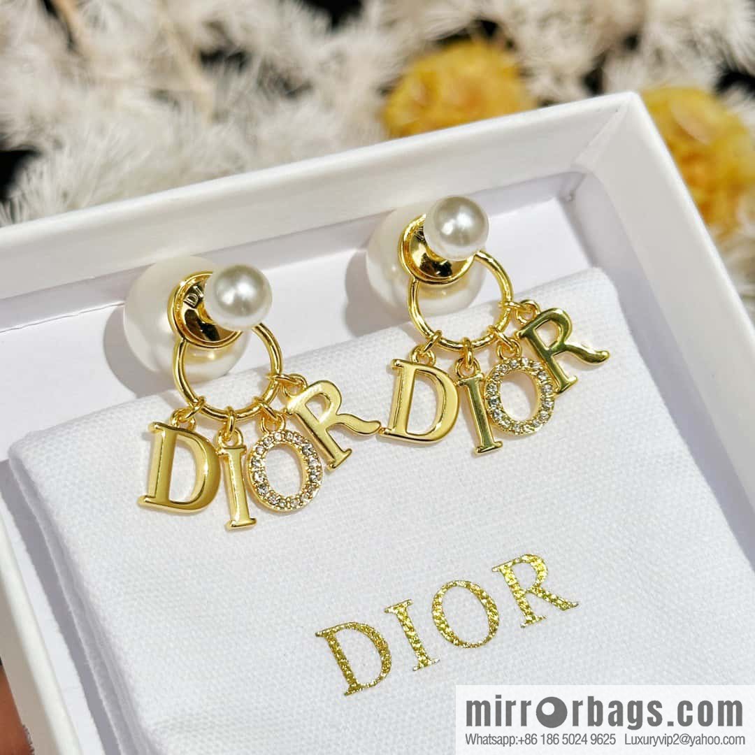 New ☑️ DIOR tassel letter size pearl earrings stud earrings