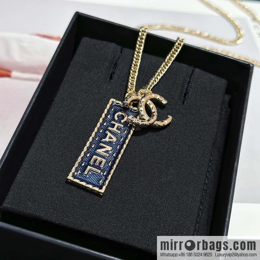 ❗️New ❗️ Chanel necklace ☀️ new ☑️ Chanel double c denim brand long necklace ☀️