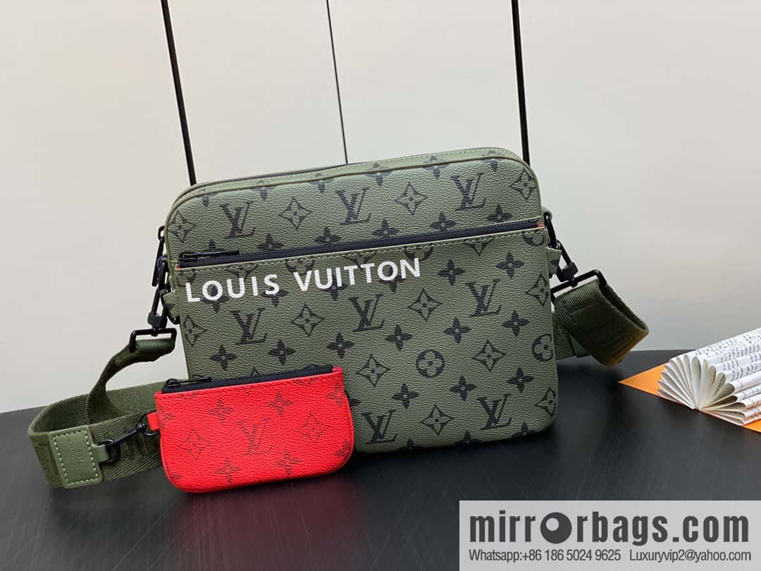M23783 autumn and winter new TRIO messenger bag