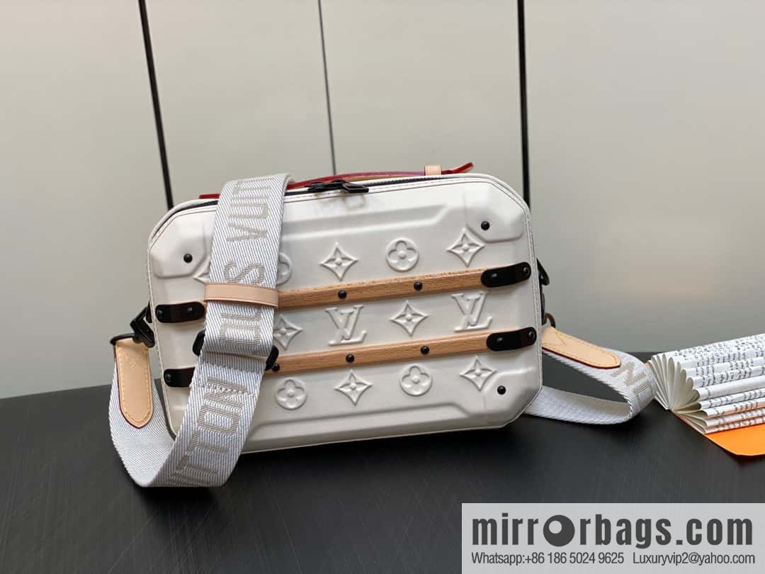 [Boutique‑grade] M21950 beige, men's bag box bag box series FUTURE TRUNK handbag