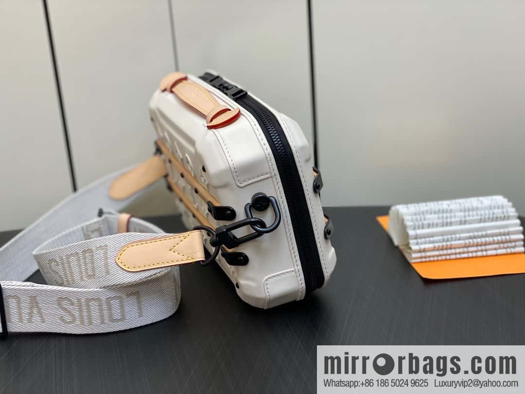 [Boutique‑grade] M21950 beige, men's bag box bag box series FUTURE TRUNK handbag