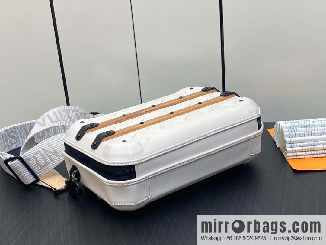 [Boutique‑grade] M21950 beige, men's bag box bag box series FUTURE TRUNK handbag