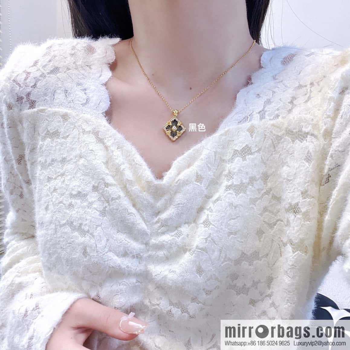 ❗️New ❗️ ☀ Buccellati Vintage court style with diamond brushed four-leaf clover shell agate chalcedony double-sided necklace ☀️