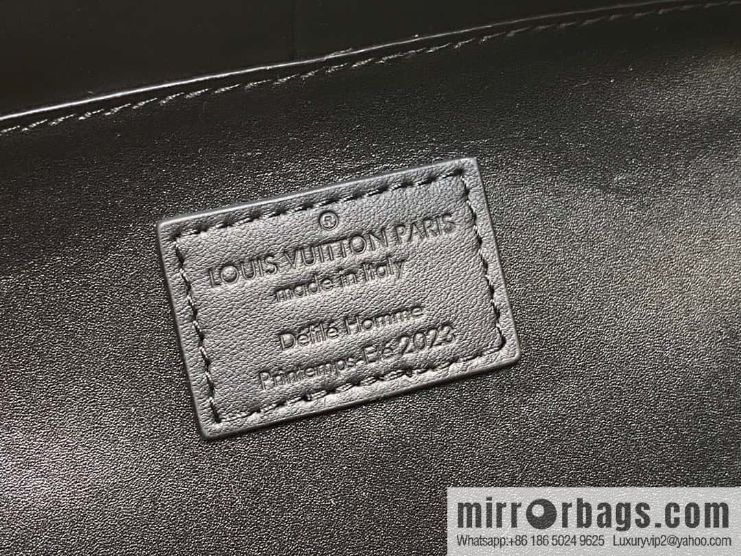 [Boutique‑grade] M21935 black men's bag box bag box series FUTURE TRUNK handbag