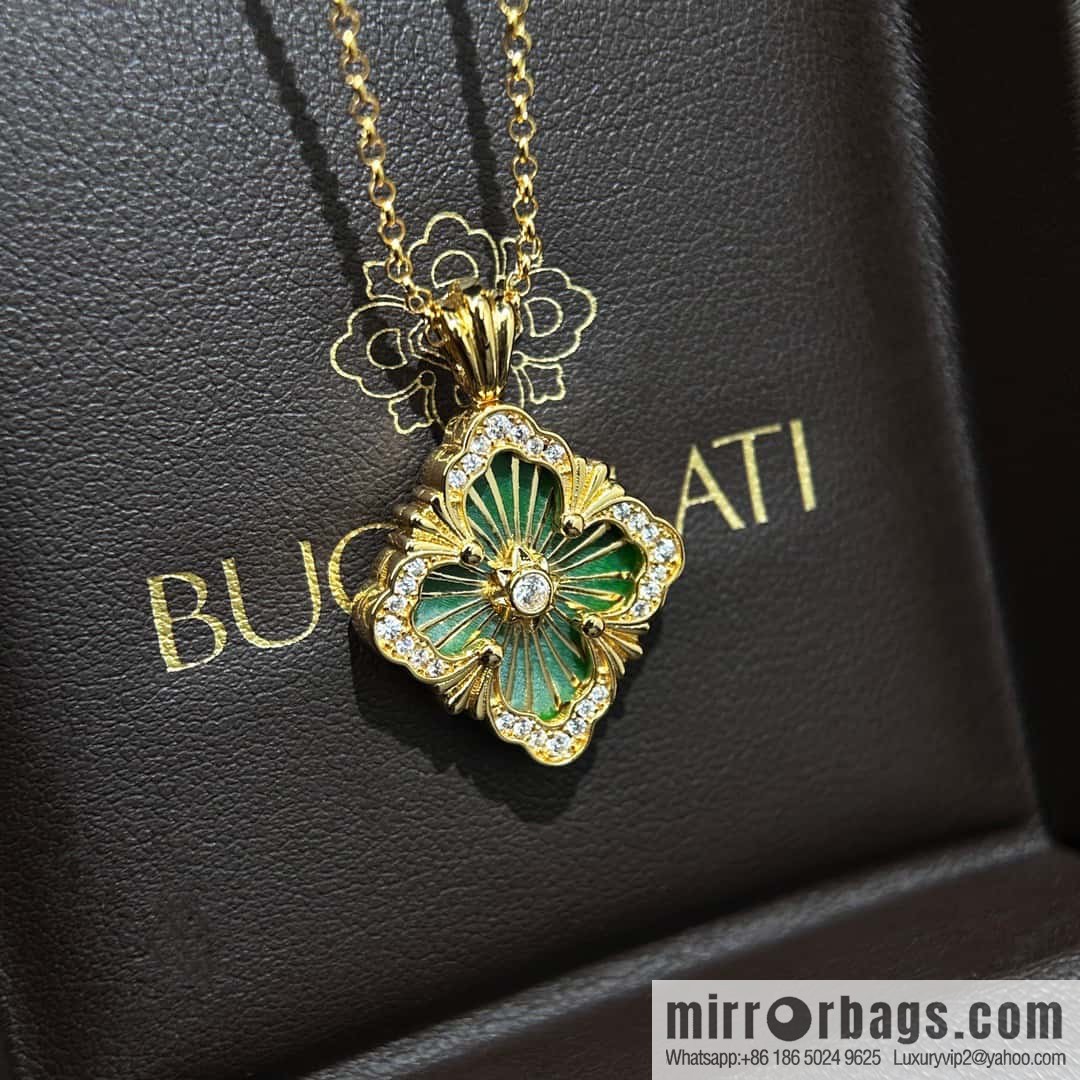 ❗️New ❗️ ☀ Buccellati Vintage court style with diamond brushed four-leaf clover shell agate chalcedony double-sided necklace ☀️