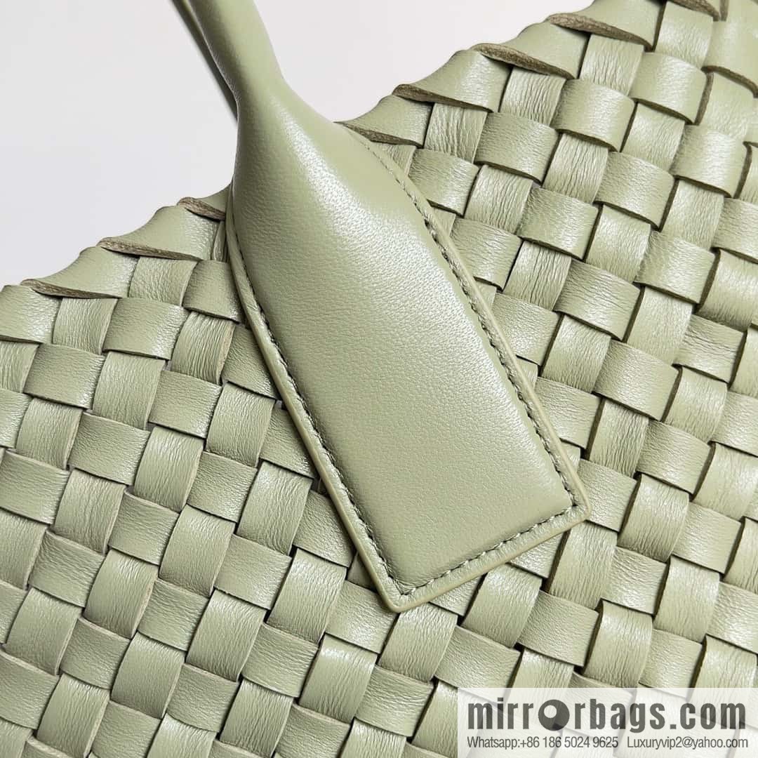 B new Cabat medium shopping bag model number: 608810 travertine green