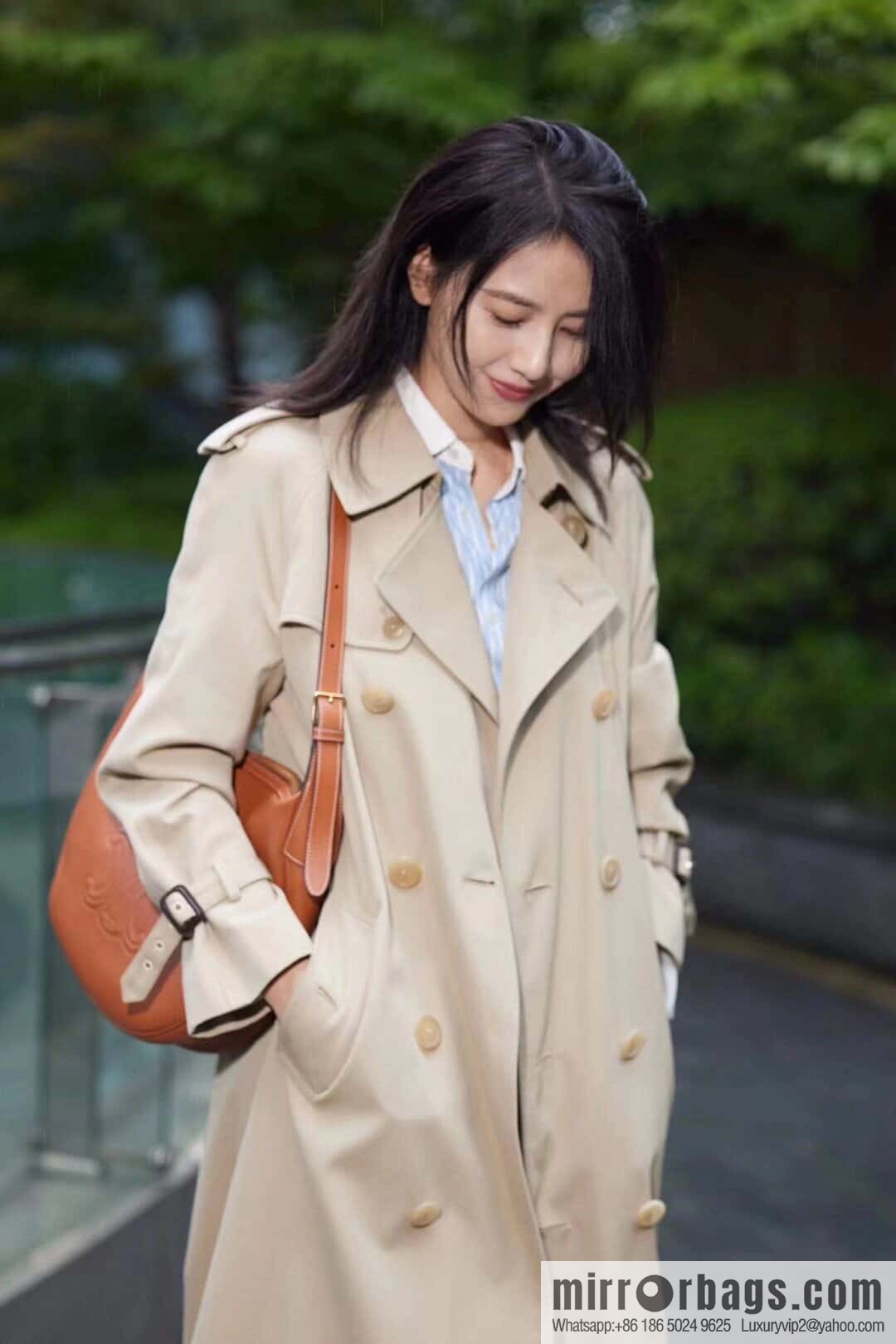 [Premium quality, all-steel hardware] CELINE HELOISE handbag, new, calfskin HÉLOSE armpit bag, ID: 114713