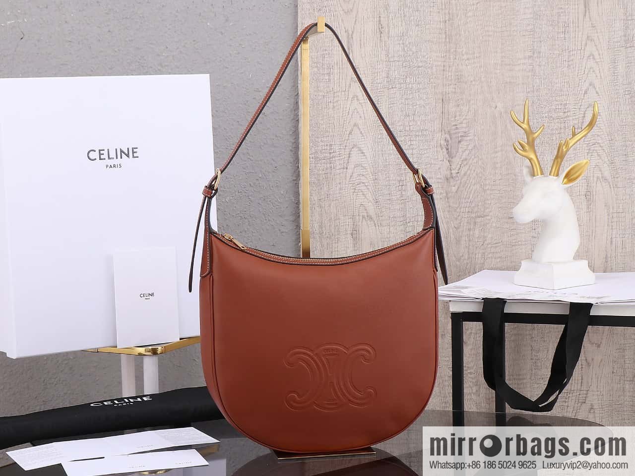 [Premium quality, all-steel hardware] CELINE HELOISE handbag, new, calfskin HÉLOSE armpit bag, ID: 114713
